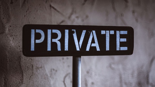 Anuncio de privado.