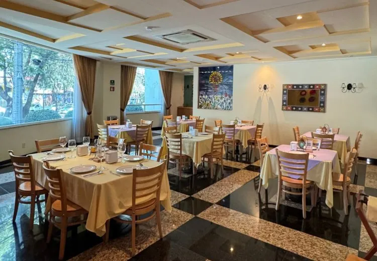 Hotel Hot Plaza Camarones vista 3