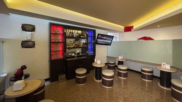 triger gallery_HOT Insurgentes